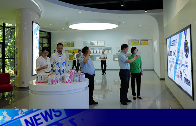 世界中醫(yī)藥學(xué)會(huì)聯(lián)合會(huì)醫(yī)療機(jī)構(gòu)管理專業(yè)委員會(huì)領(lǐng)導(dǎo)蒞臨洛斯特制藥考察調(diào)研