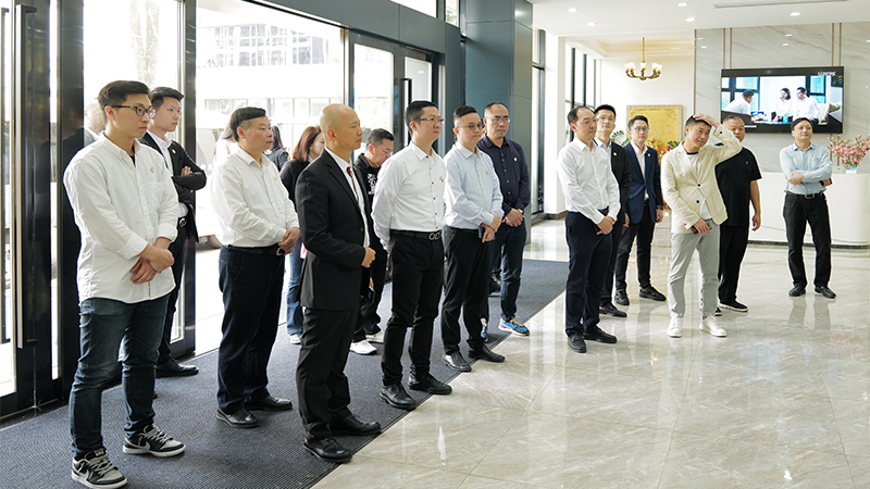 汕頭市僑青聯(lián)赴洛斯特制藥調(diào)研指導