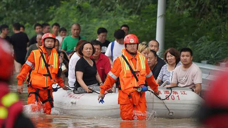 義贈(zèng)物資共克時(shí)艱 預(yù)防感染及次生災(zāi)害
